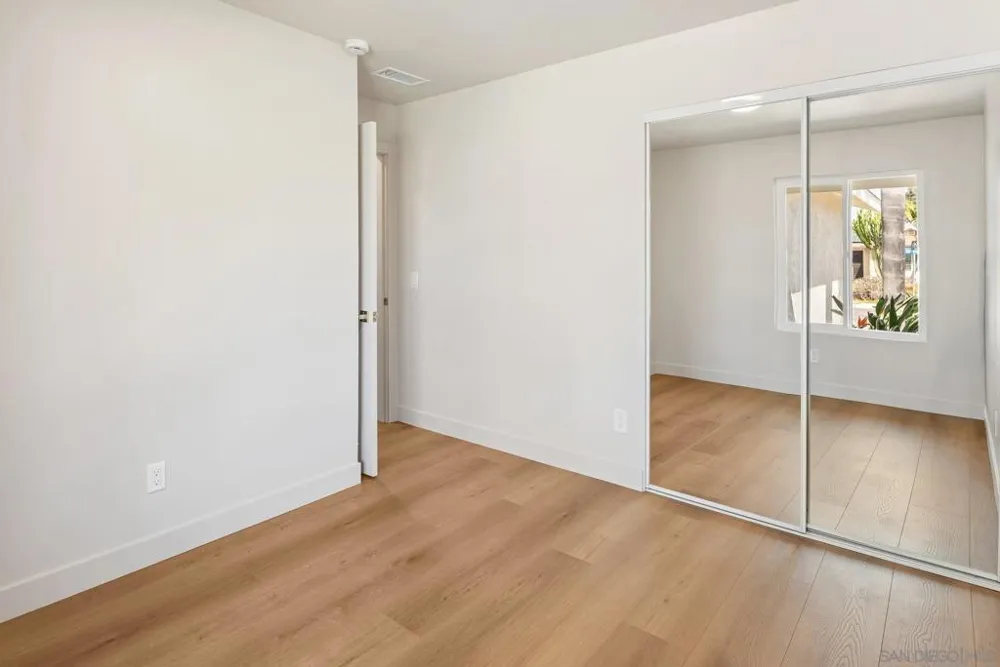 11396 Camarosa San Diego, CA 92126