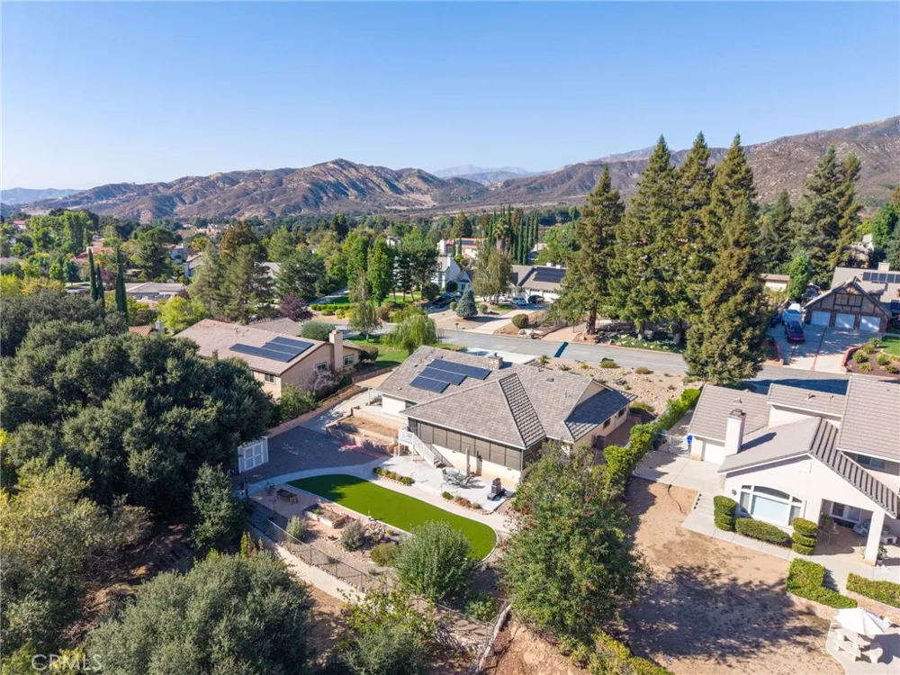 37297 Ironwood Drive Yucaipa, CA 92399