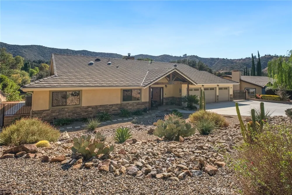37297 Ironwood Drive Yucaipa, CA 92399