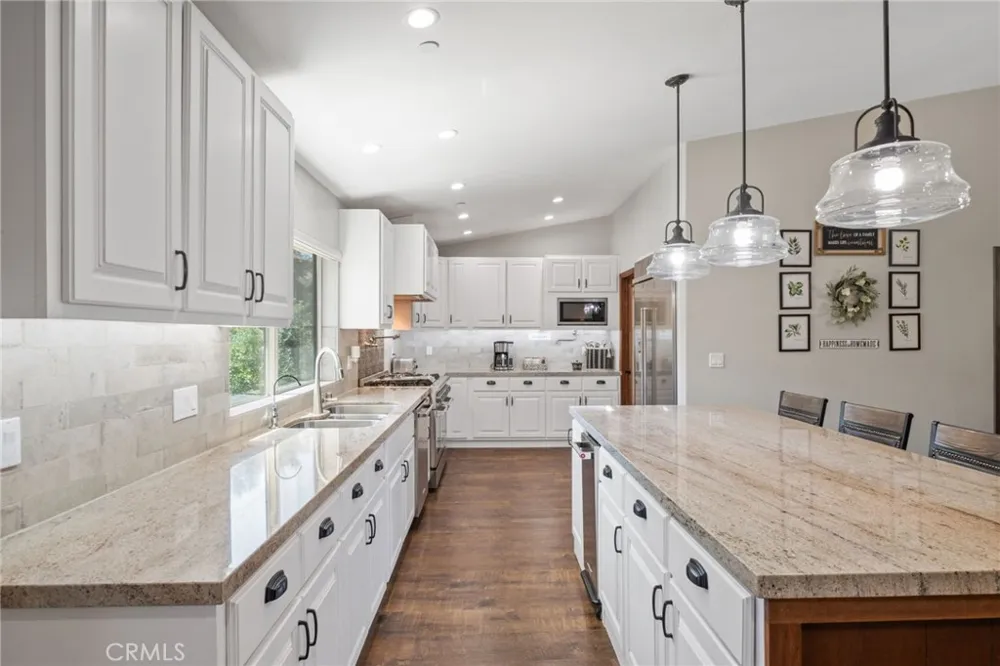 37297 Ironwood Drive Yucaipa, CA 92399