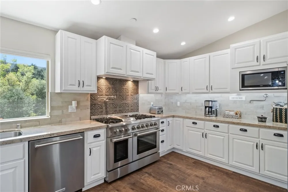 37297 Ironwood Drive Yucaipa, CA 92399