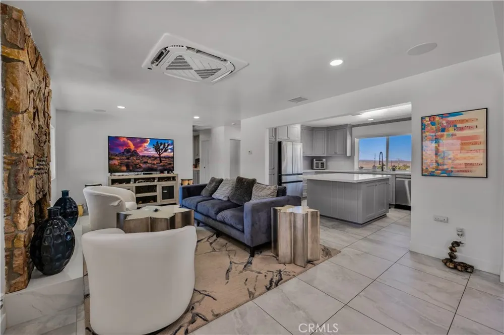 60171 Pueblo Trail Joshua Tree, CA 92252