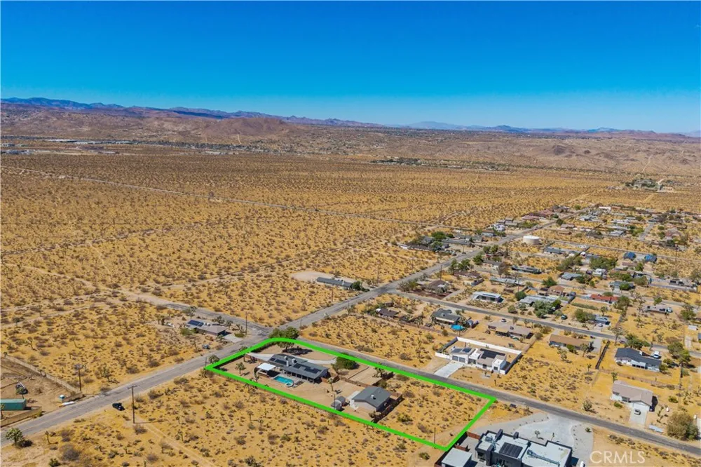 60171 Pueblo Trail Joshua Tree, CA 92252