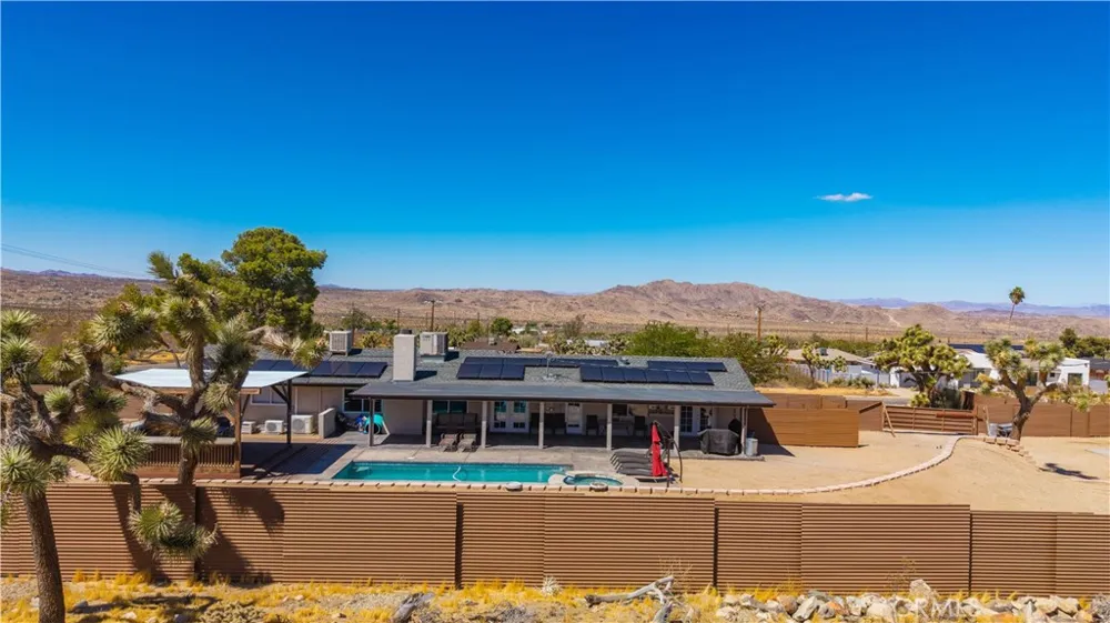 60171 Pueblo Trail Joshua Tree, CA 92252