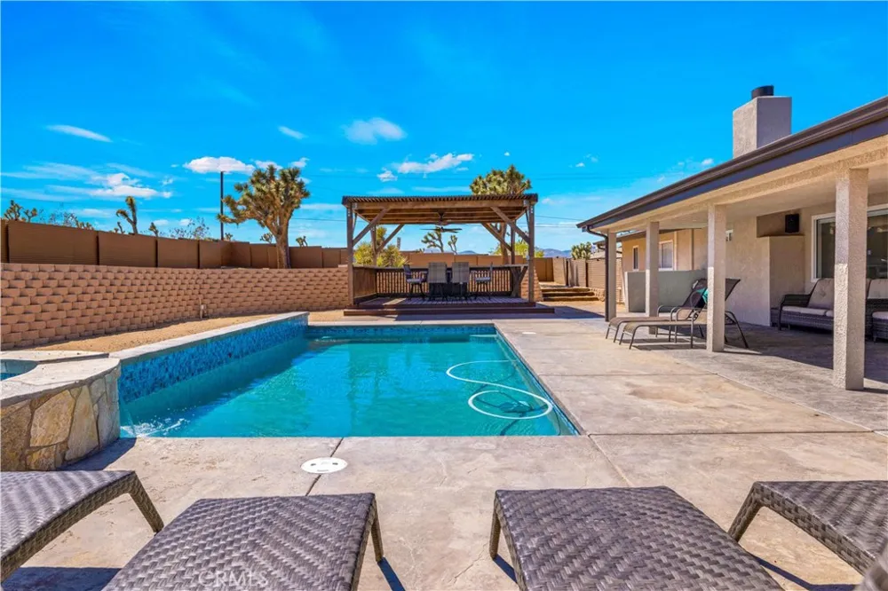 60171 Pueblo Trail Joshua Tree, CA 92252