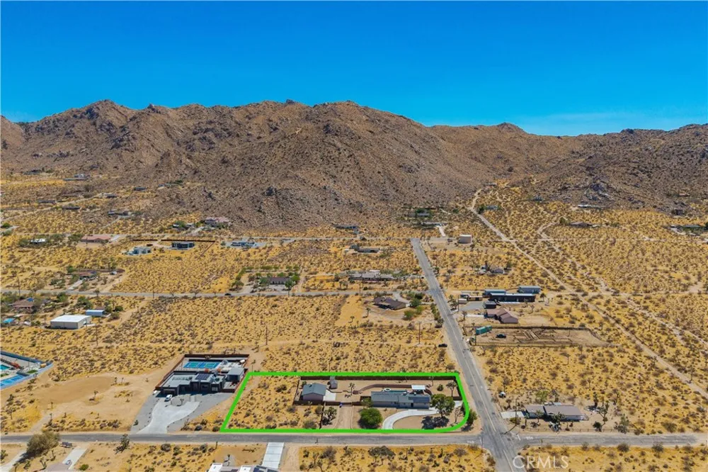 60171 Pueblo Trail Joshua Tree, CA 92252