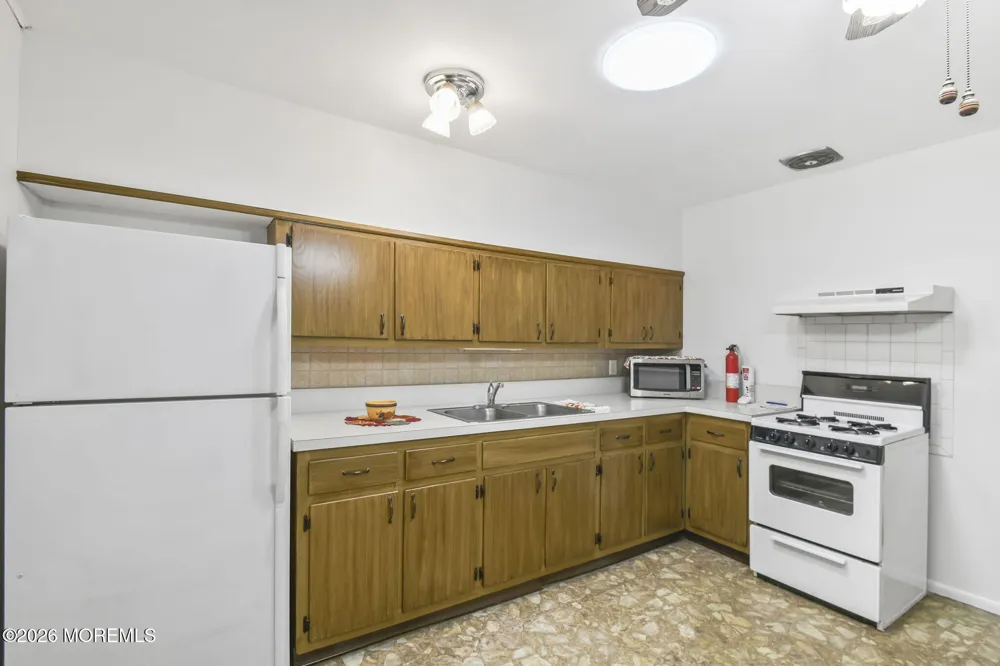 10 Birch Lane #C Toms River, NJ 08753
