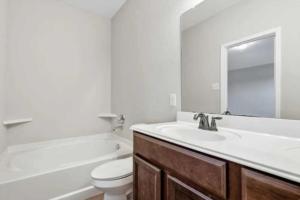652 Lincoln Avenue Lavon, TX 75166