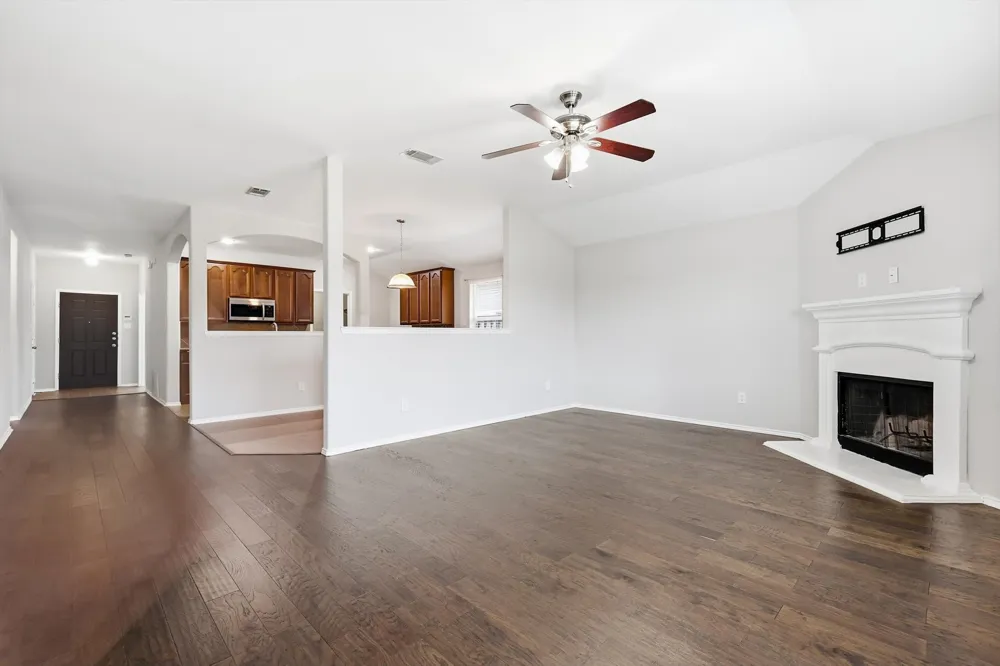 652 Lincoln Avenue Lavon, TX 75166