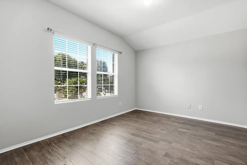 652 Lincoln Avenue Lavon, TX 75166
