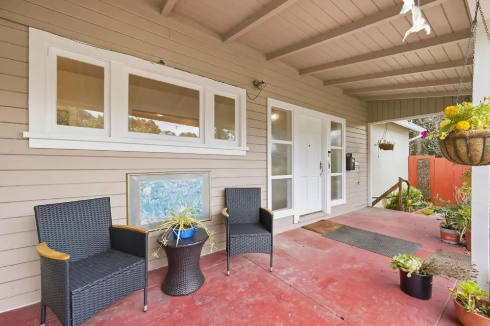 2425 Alameda De Las Pulgas San Mateo, CA 94403