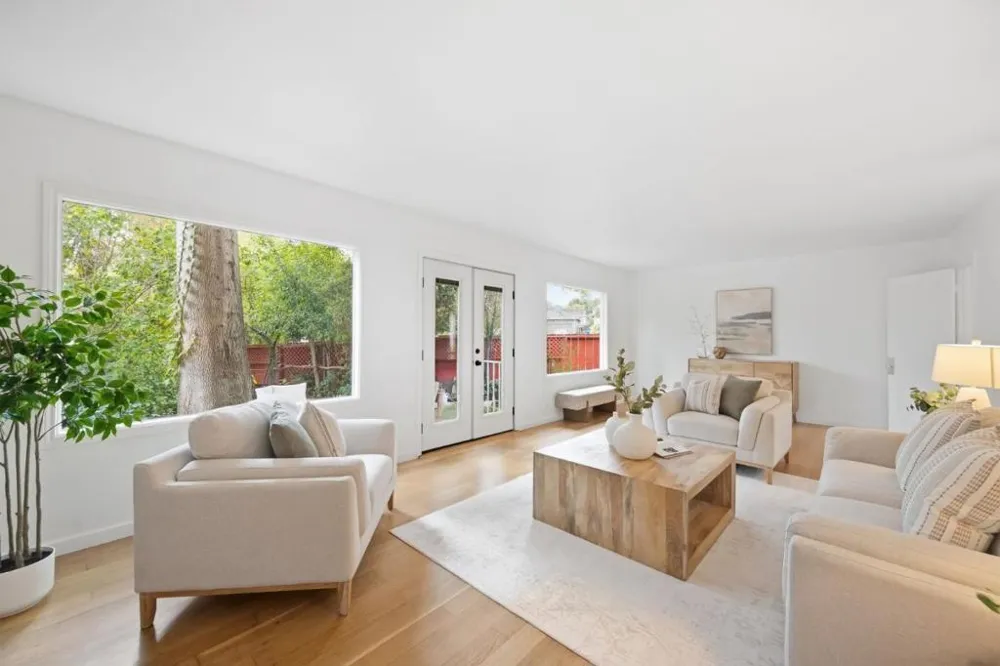 2425 Alameda De Las Pulgas San Mateo, CA 94403