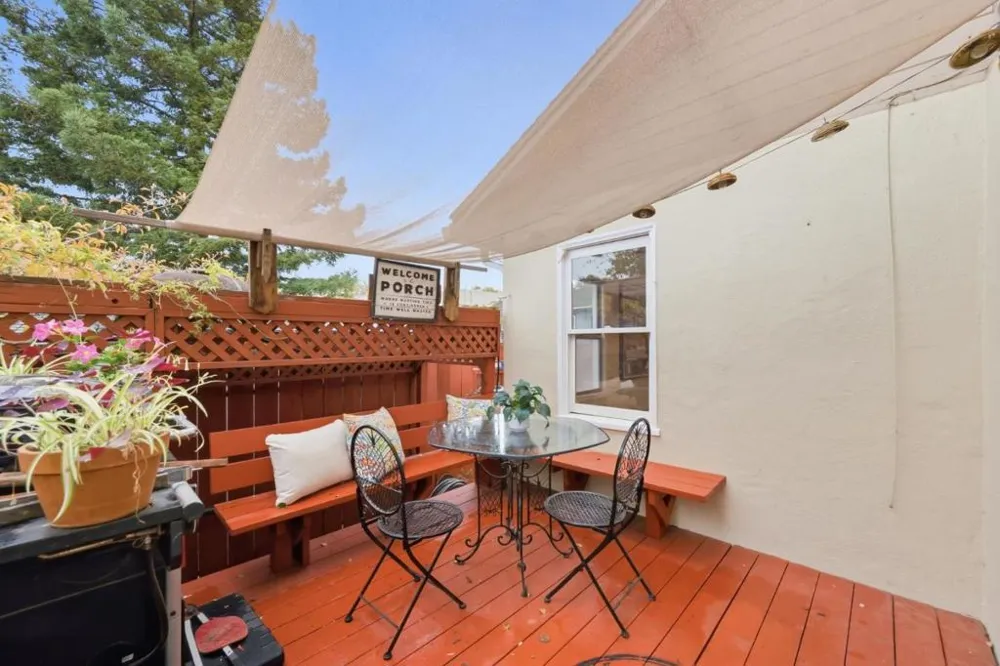 2425 Alameda De Las Pulgas San Mateo, CA 94403