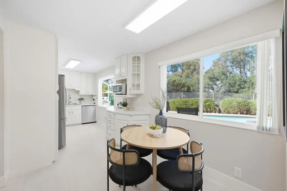 3268 Ursa Way Hayward, CA 94541
