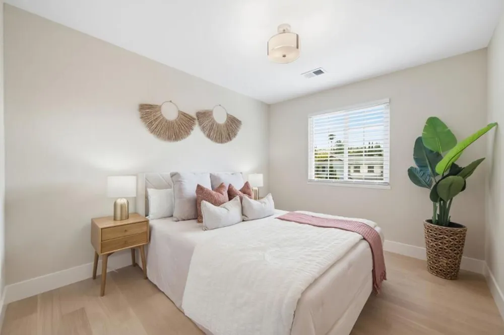 3268 Ursa Way Hayward, CA 94541