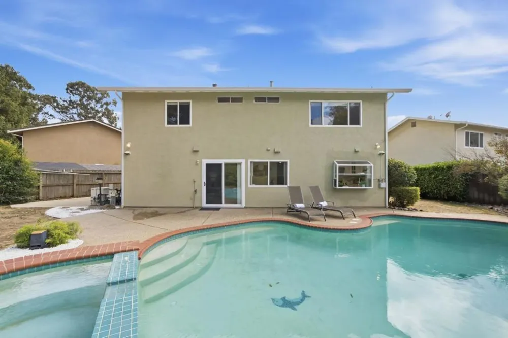 3268 Ursa Way Hayward, CA 94541