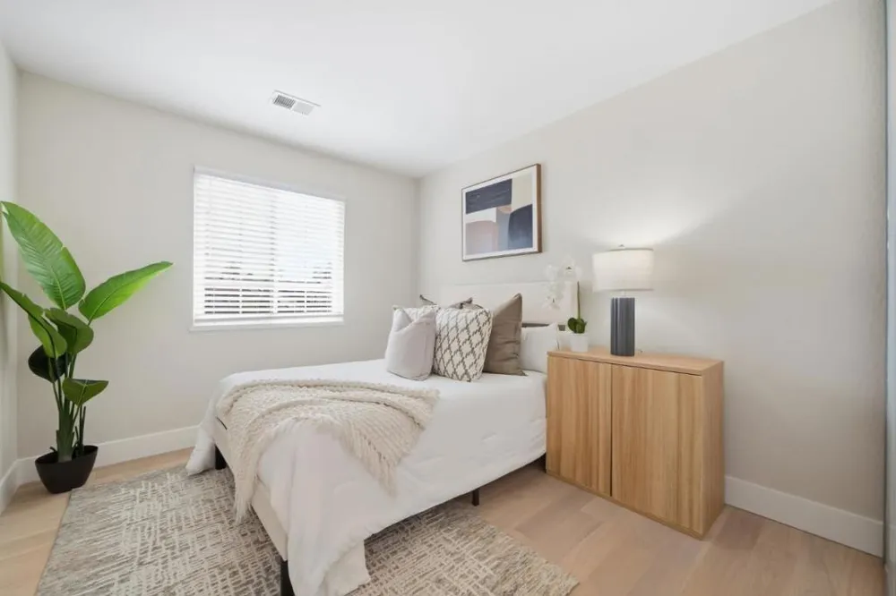 3268 Ursa Way Hayward, CA 94541