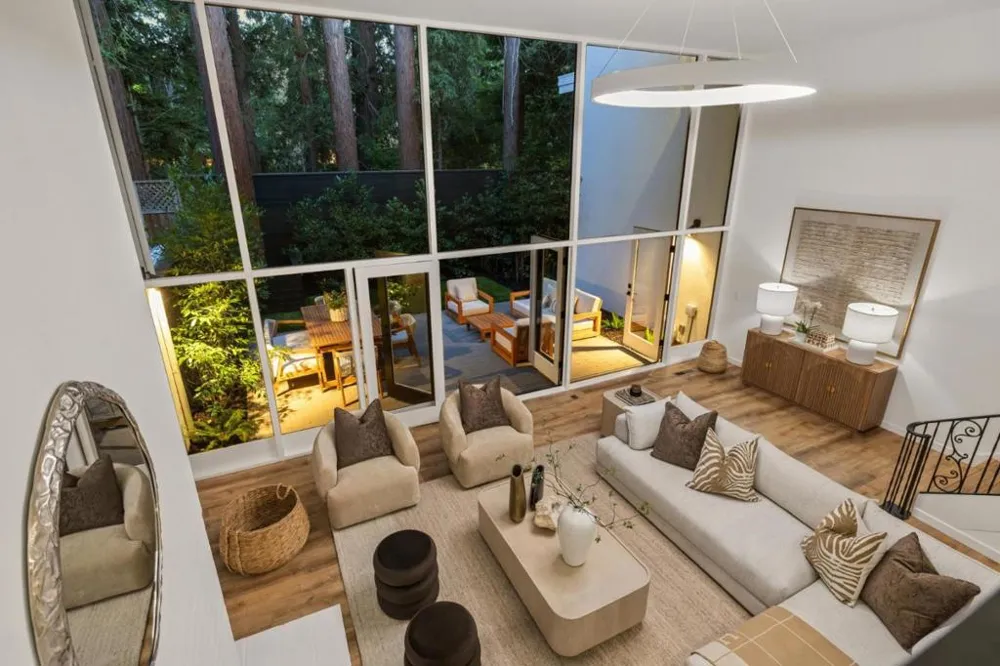 140 Stone Pine Lane Menlo Park, CA 94025