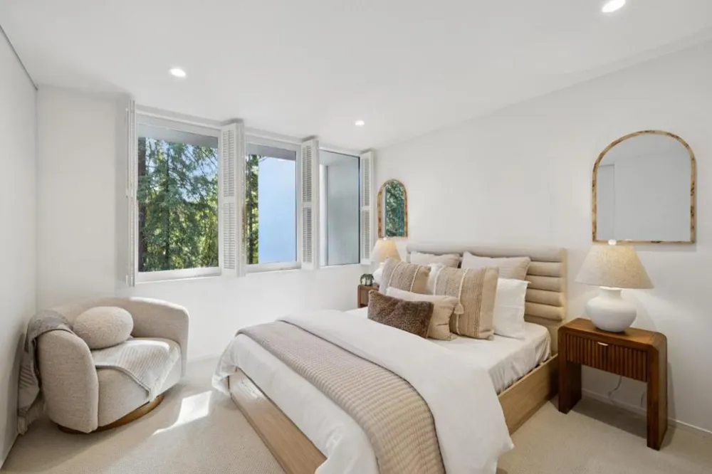 140 Stone Pine Lane Menlo Park, CA 94025