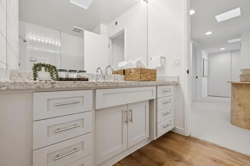 140 Stone Pine Lane Menlo Park, CA 94025