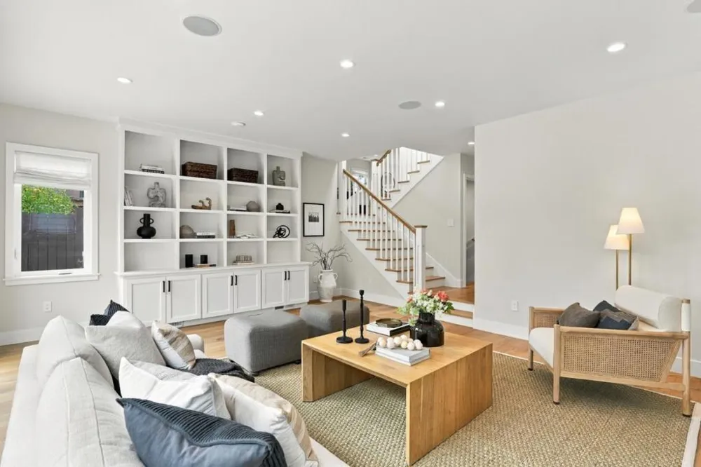 104 Verano Drive South San Francisco, CA 94080