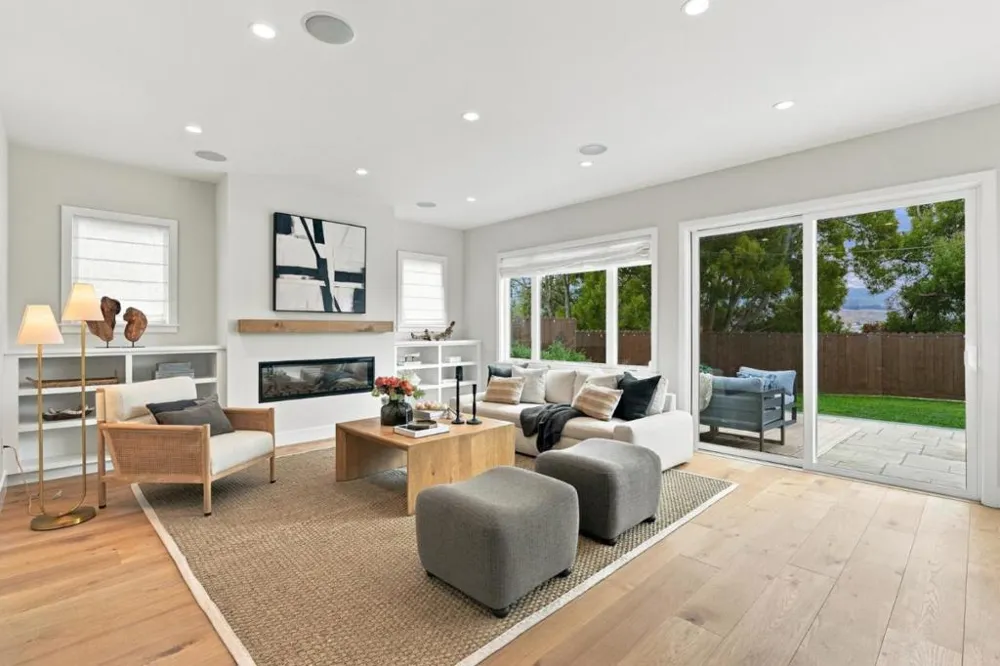 104 Verano Drive South San Francisco, CA 94080