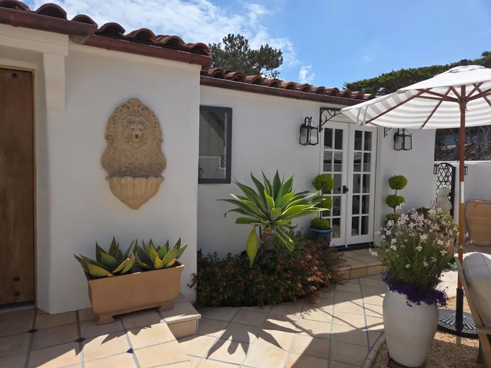 166 Lighthouse Avenue Pacific Grove, CA 93950