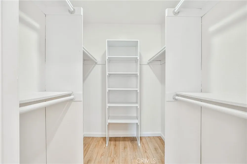 700 W 3rd Santa Ana, CA 92701