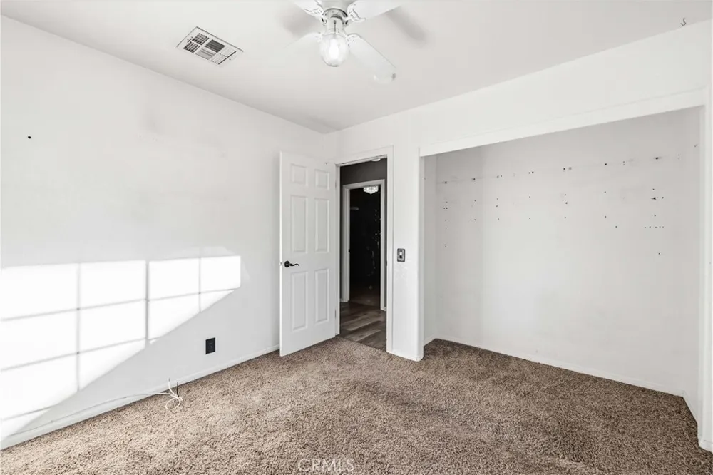 2317 Edam Street Lancaster, CA 93536