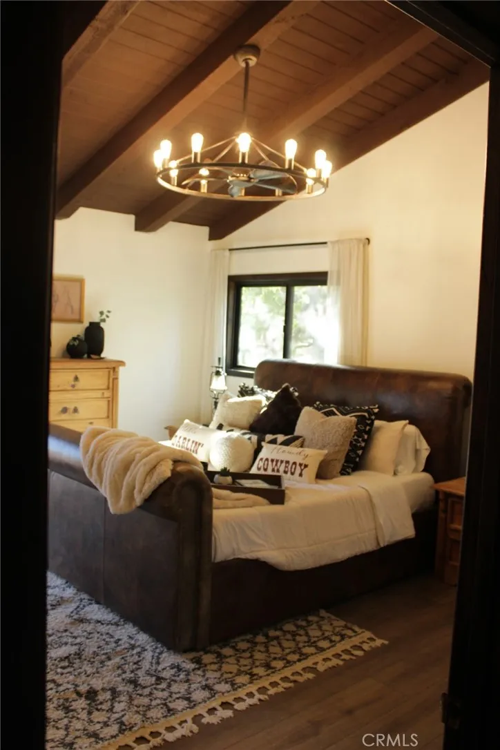 11560 Darling Agua Dulce, CA 91390