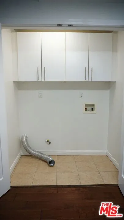 1029 S Hobart Boulevard #202 Los Angeles, CA 90006