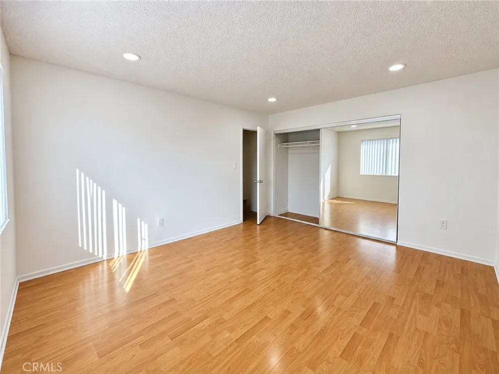 801 E Chestnut Street #2 Glendale, CA 91205