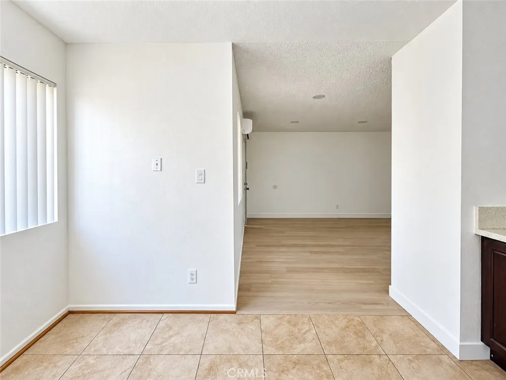 801 E Chestnut Street #8 Glendale, CA 91205