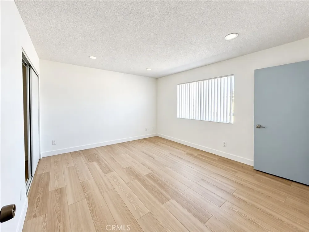 801 E Chestnut Street #8 Glendale, CA 91205