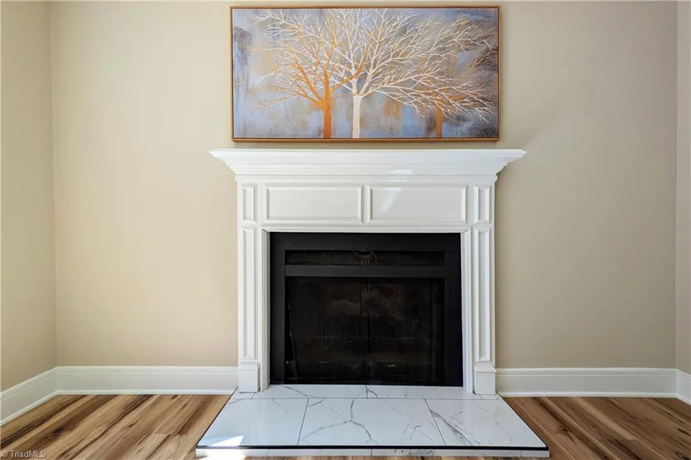 130 Roswell Drive Kernersville, NC 27284