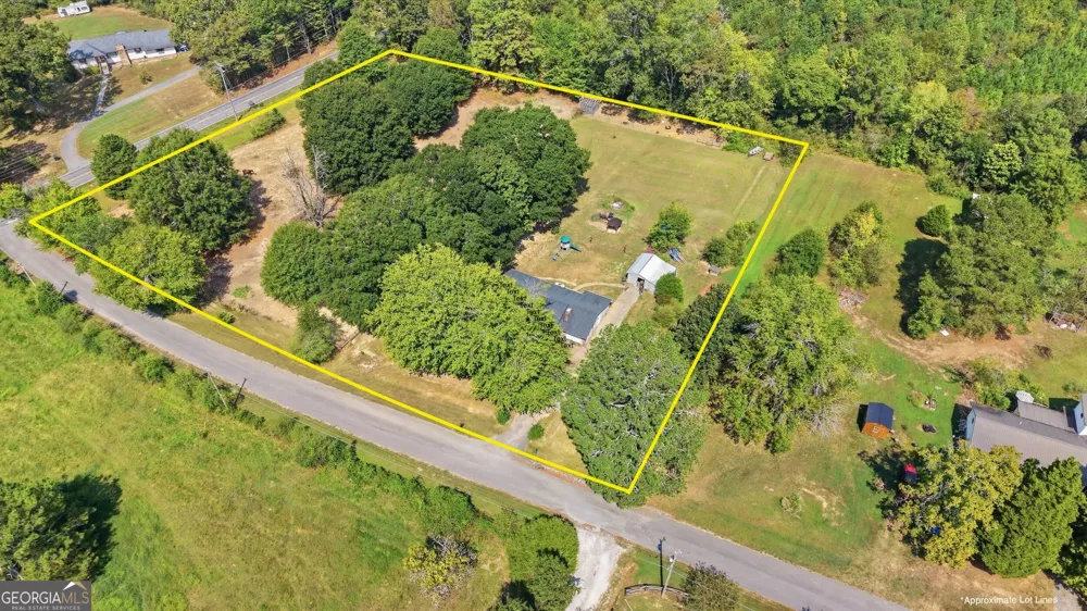 63 Bandy Estates RD LaFayette, GA 30728