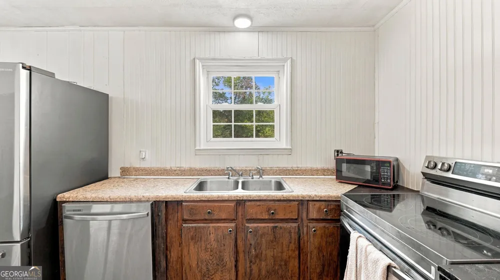 63 Bandy Estates RD LaFayette, GA 30728