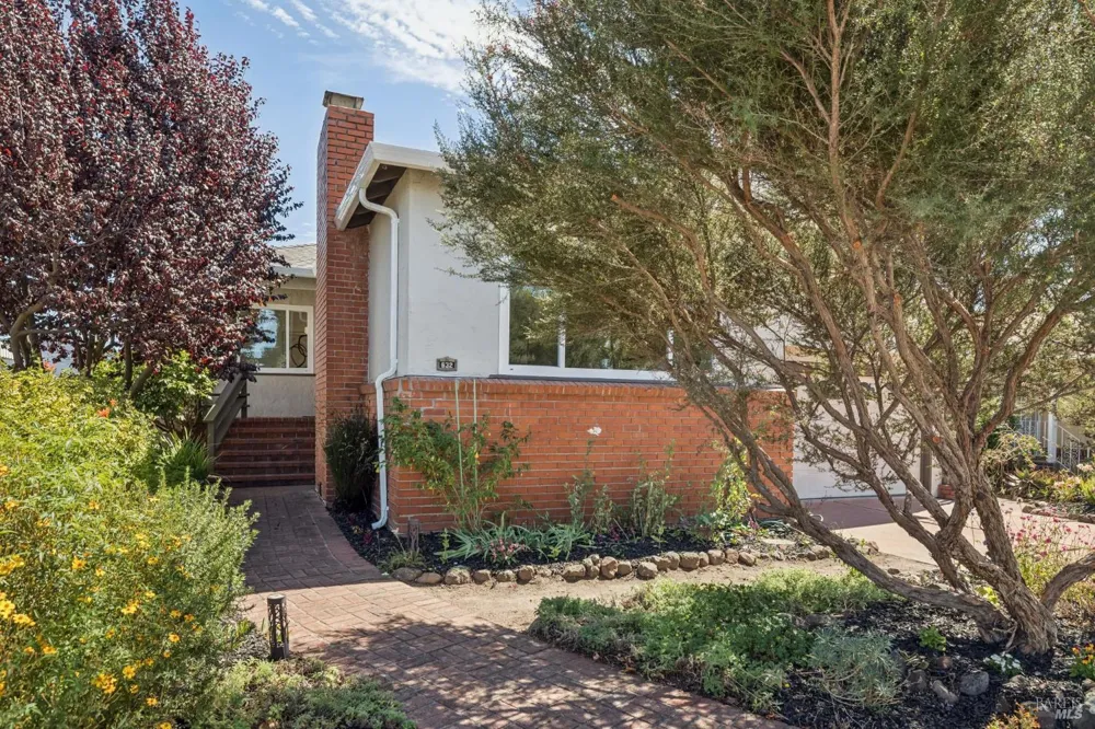 632 29th Street Richmond, CA 94804