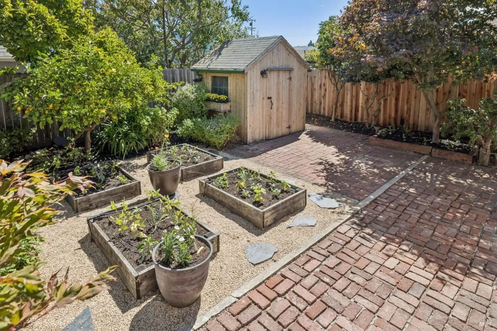 632 29th Street Richmond, CA 94804