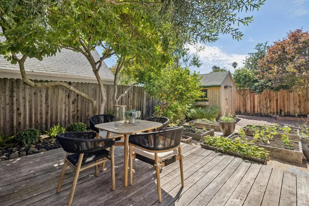 632 29th Street Richmond, CA 94804