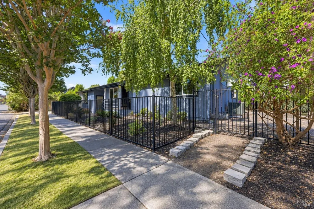 600 4th Street Napa, CA 94559