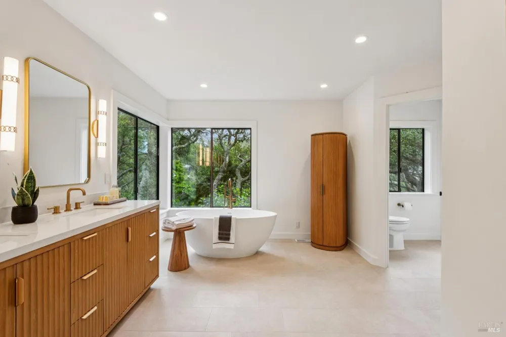 1 Laurel Lane Sausalito, CA 94965