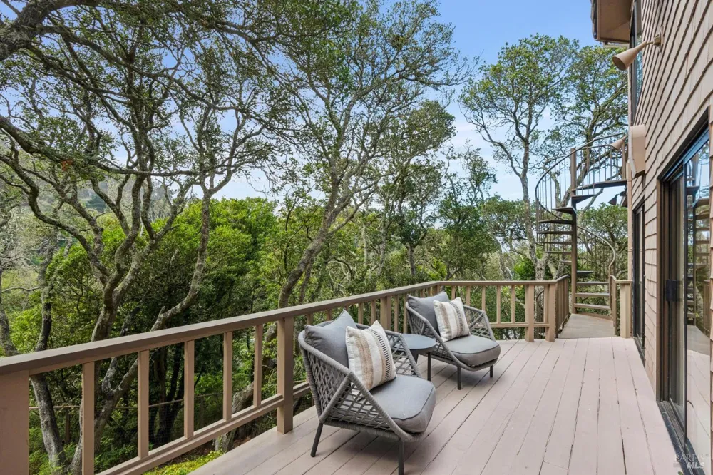 1 Laurel Lane Sausalito, CA 94965
