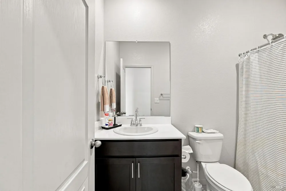 585 Shefford Drive Vacaville, CA 95687