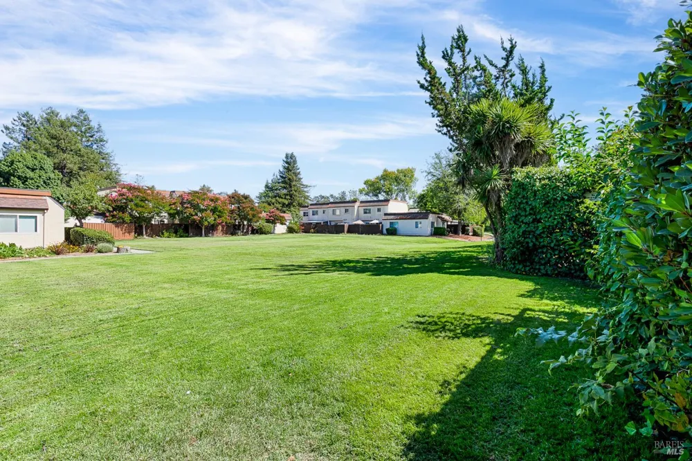 1764 Las Raposas Court Santa Rosa, CA 95409