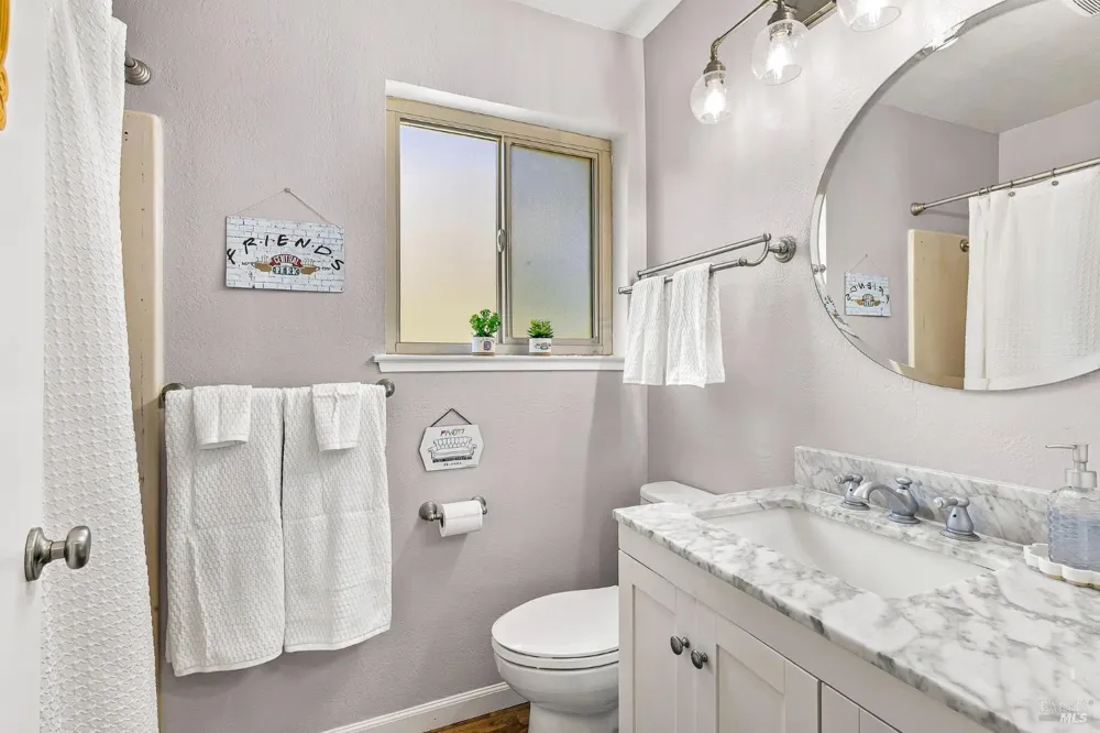 1764 Las Raposas Court Santa Rosa, CA 95409