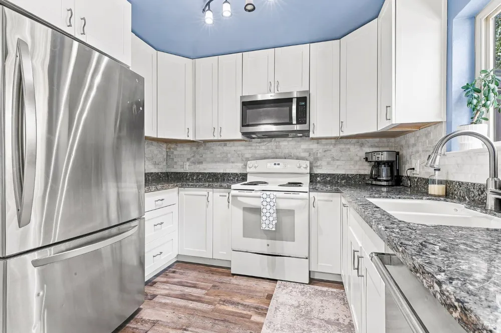 1764 Las Raposas Court Santa Rosa, CA 95409