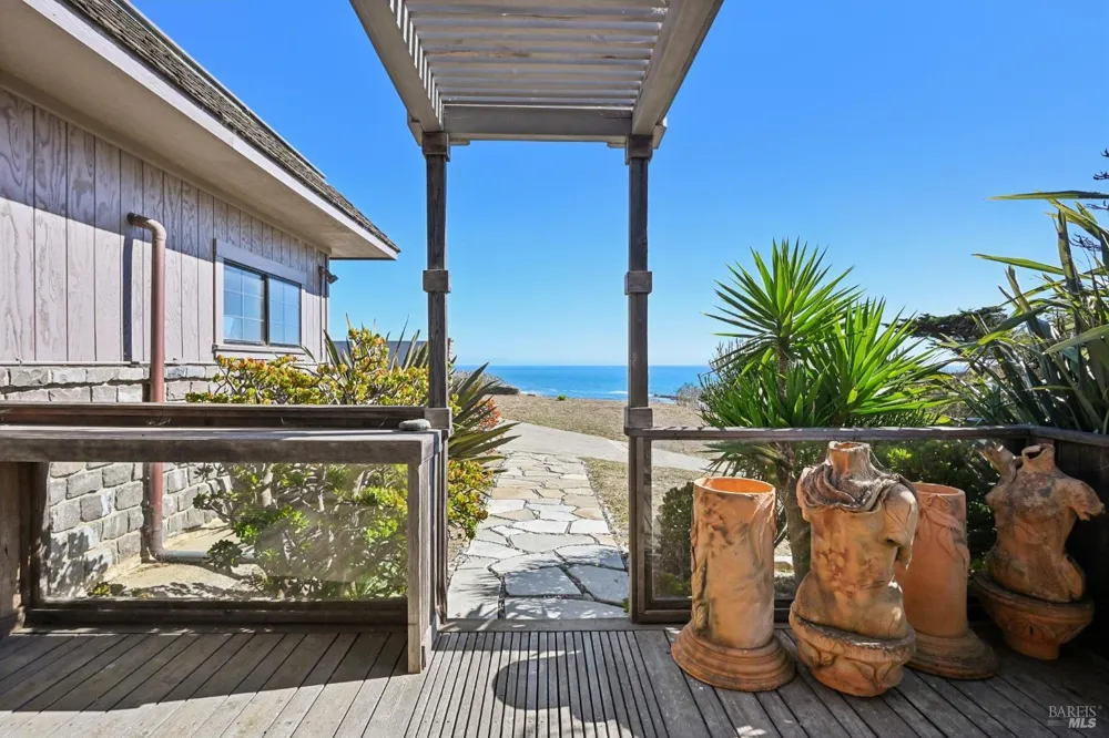 350 Ocean Parkway Bolinas, CA 94924