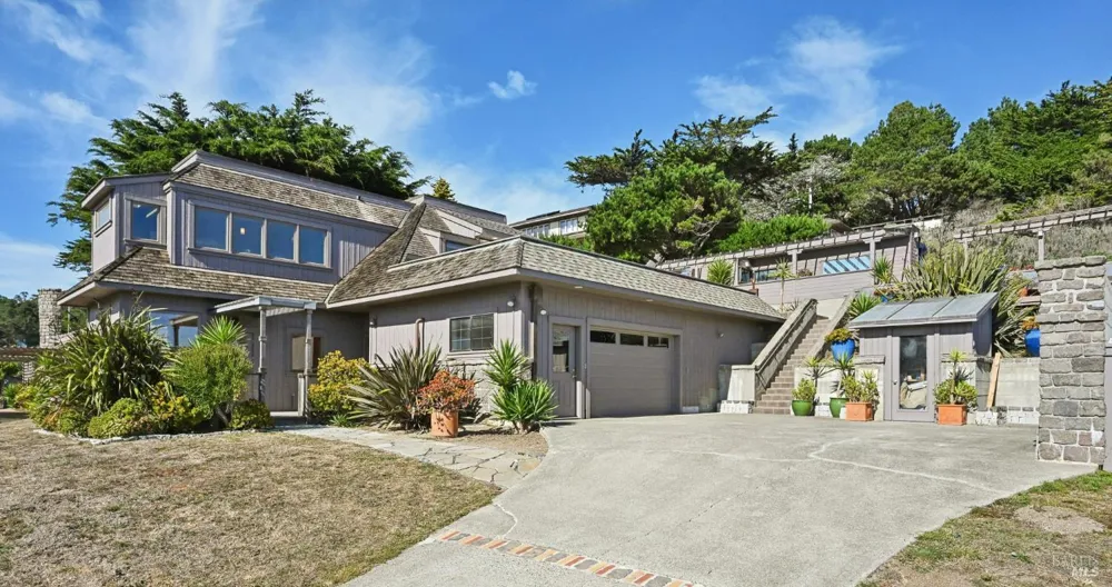 350 Ocean Parkway Bolinas, CA 94924