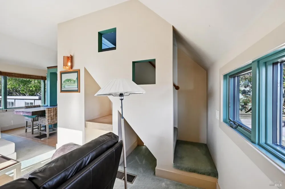 350 Ocean Parkway Bolinas, CA 94924